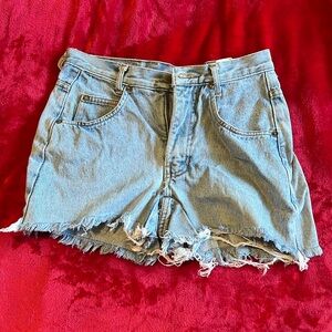 Vintage attitude Jean shorts